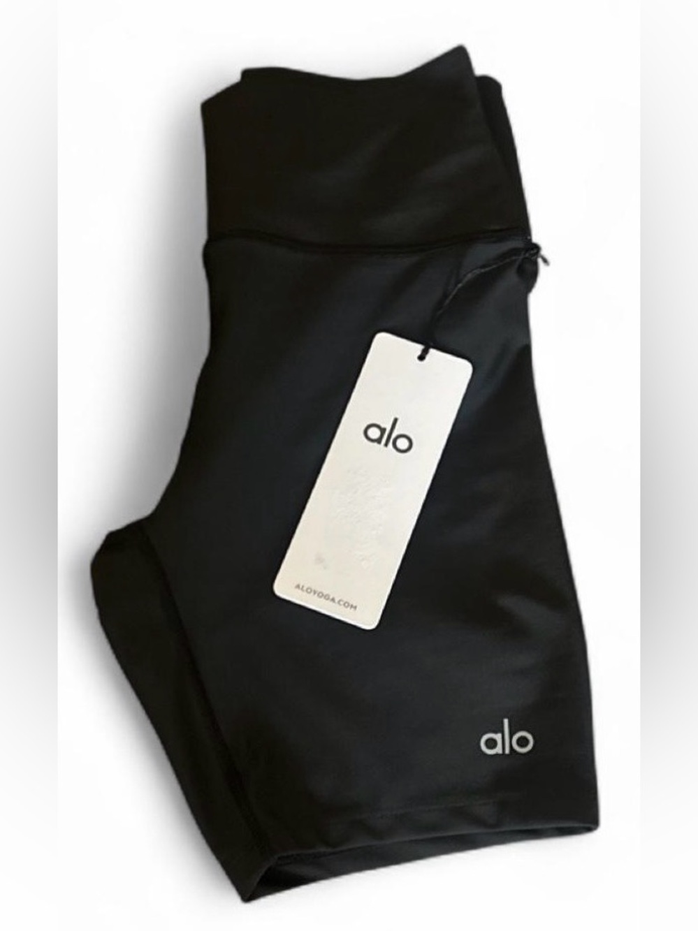 Alo yoga women’s shorts size S